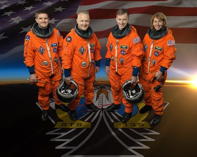 STS-135